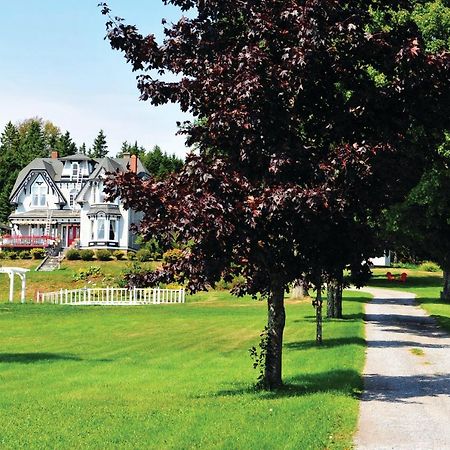 St. Martins Country Inn & Vaughan'S Restaurant Extérieur photo